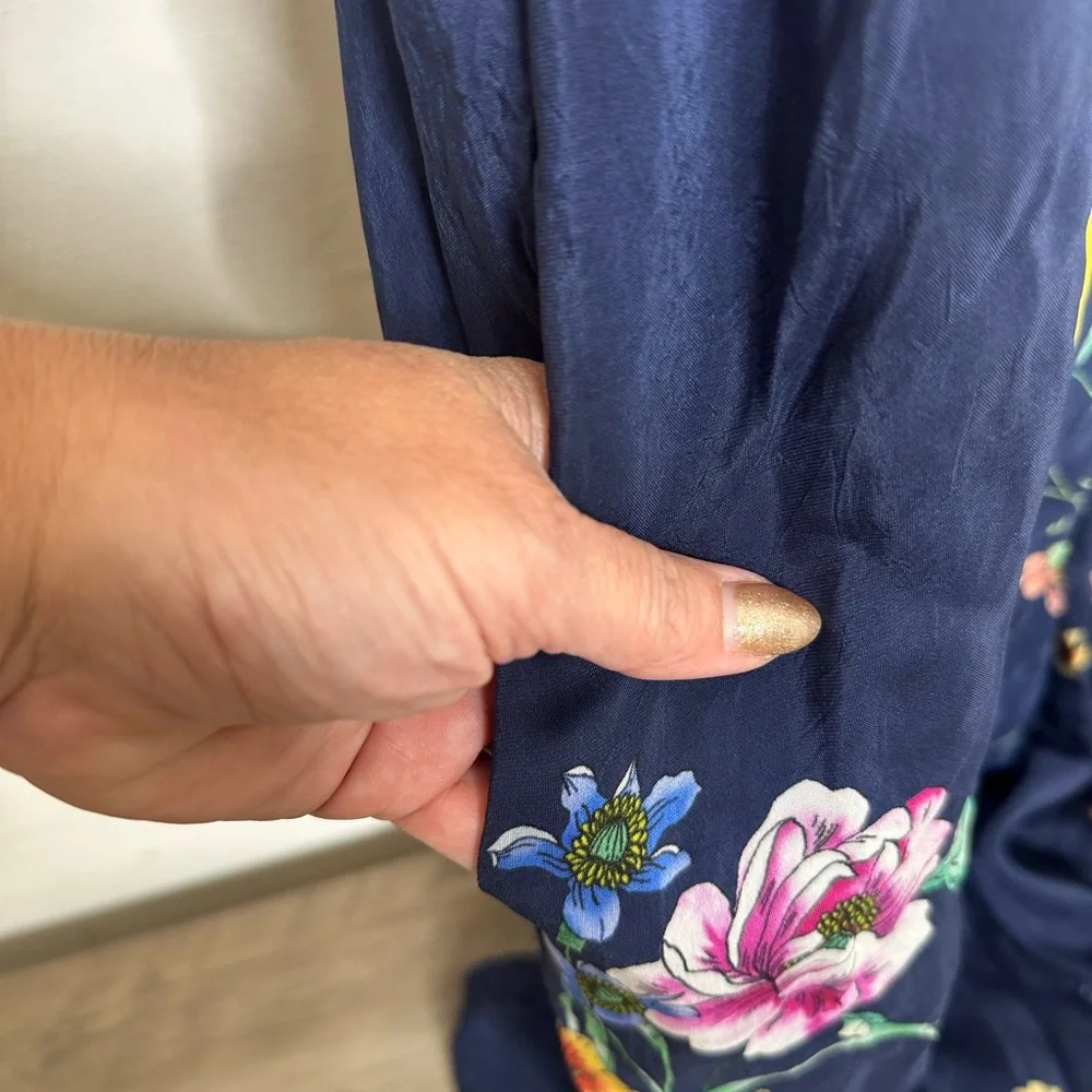 Johnny Was Embroidered Boho Maxi Jumper Dress Navy Blue Floral Rayon Size Medium - Picture 3 of 7